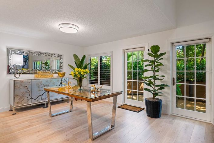 Image No.14-3 Bed House for sale