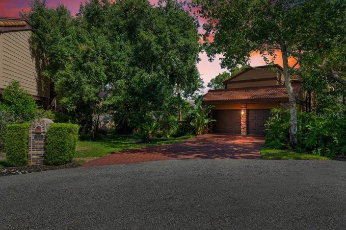 Image No.2-3 Bed House for sale