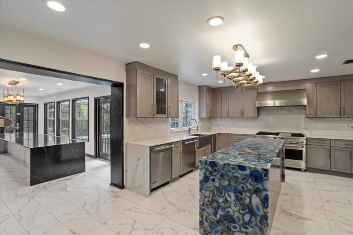 Image No.6-Maison de 5 chambres à vendre à Saint John