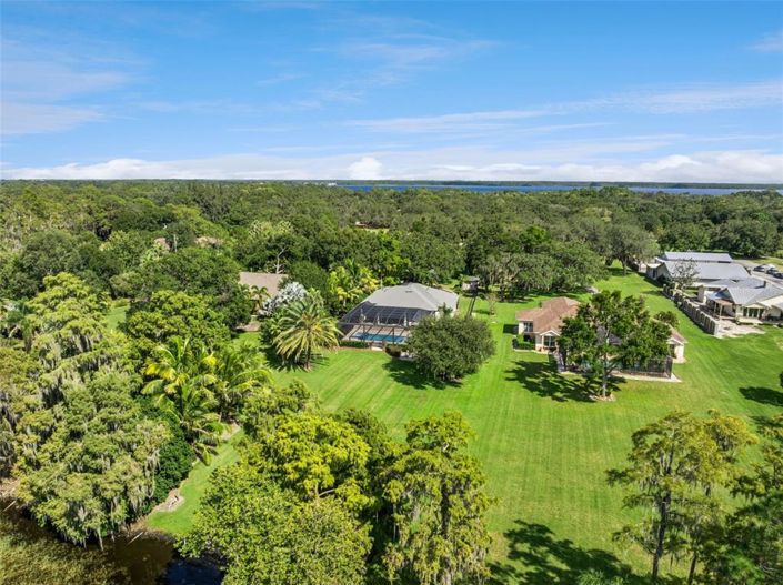 Image No.11-4 Bed House for sale