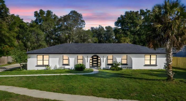 Image No.2-Maison de 4 chambres à vendre à Saint John