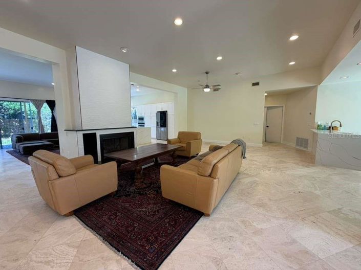 Image No.13-4 Bed House for sale