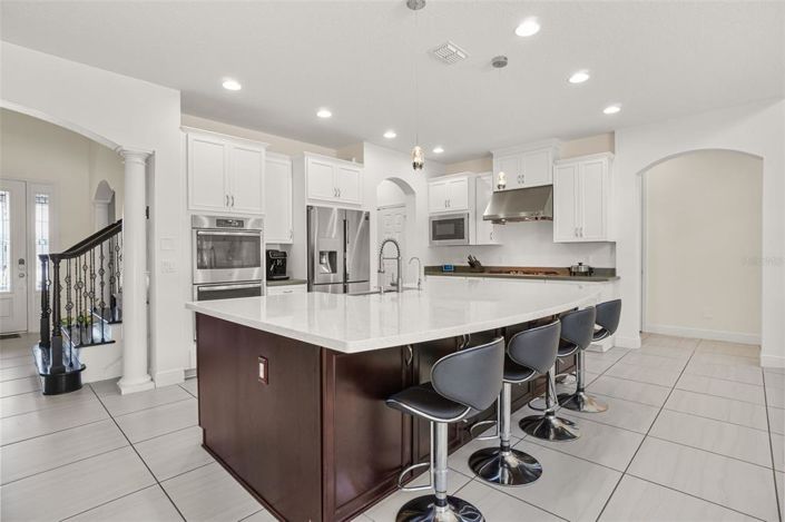 Image No.12-6 Bed House for sale