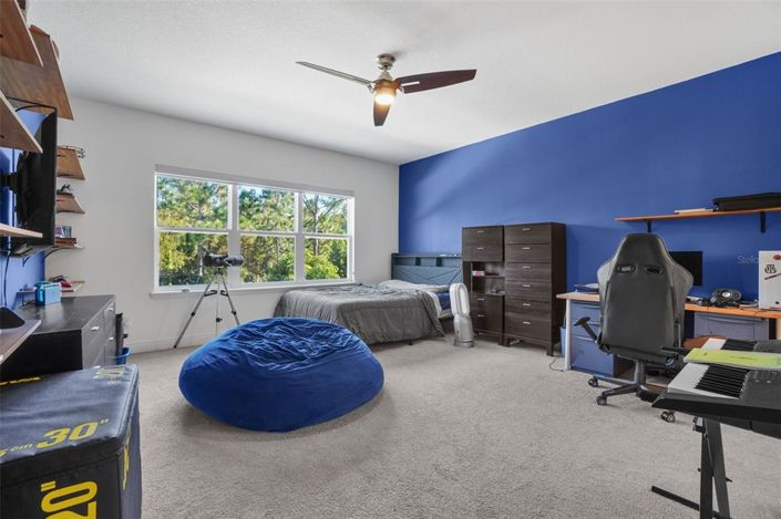 Image No.36-6 Bed House for sale