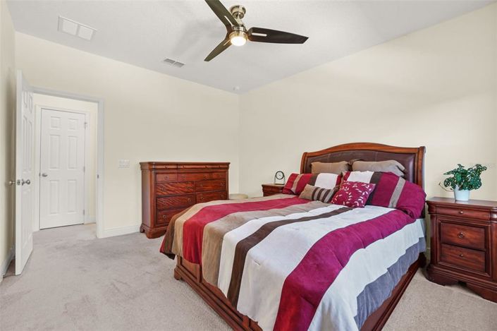 Image No.40-6 Bed House for sale