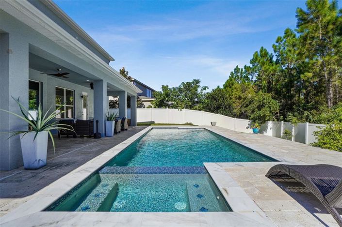 Image No.56-6 Bed House for sale