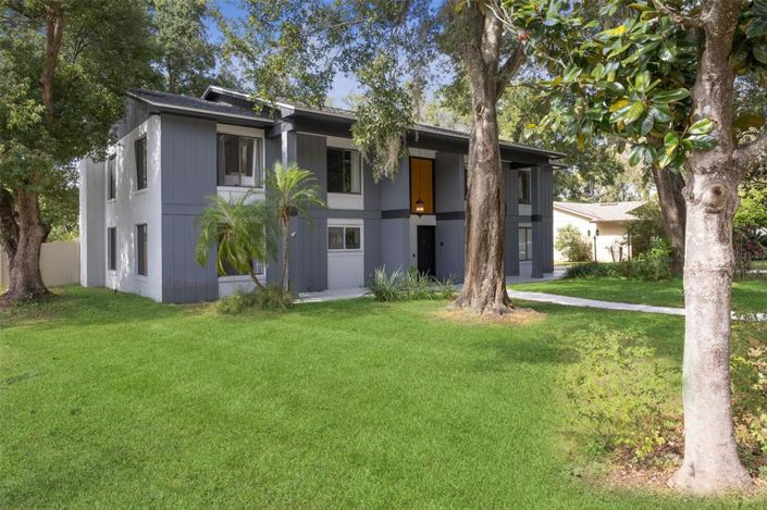 Image No.2-Maison de 5 chambres à vendre à Saint John