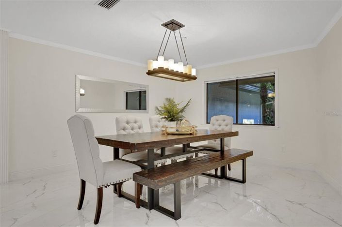 Image No.4-Maison de 4 chambres à vendre à Saint John