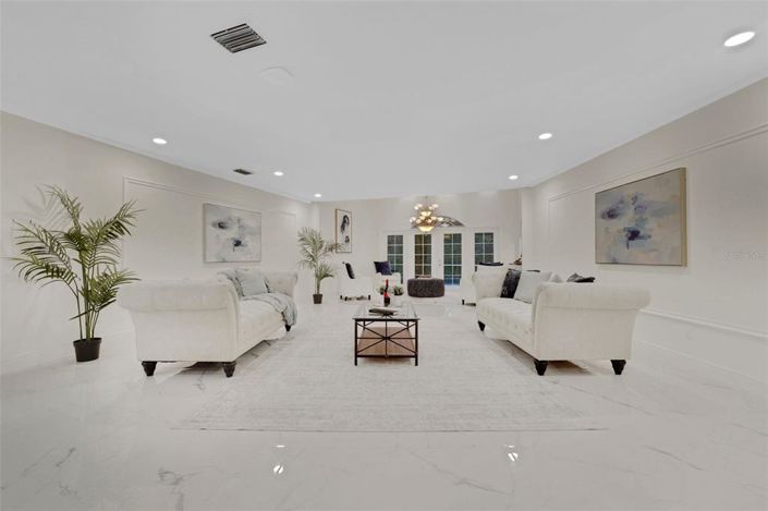 Image No.5-Maison de 4 chambres à vendre à Saint John