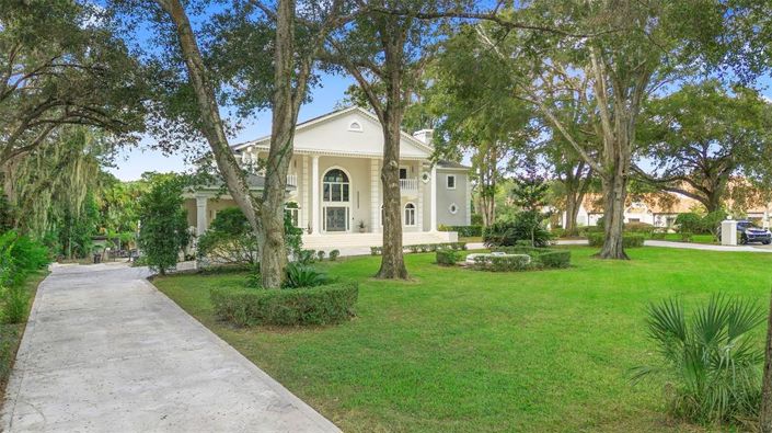 Image No.21-5 Bed House for sale