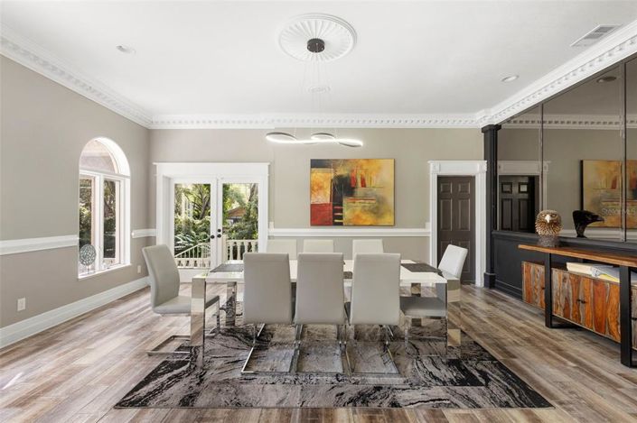 Image No.39-5 Bed House for sale