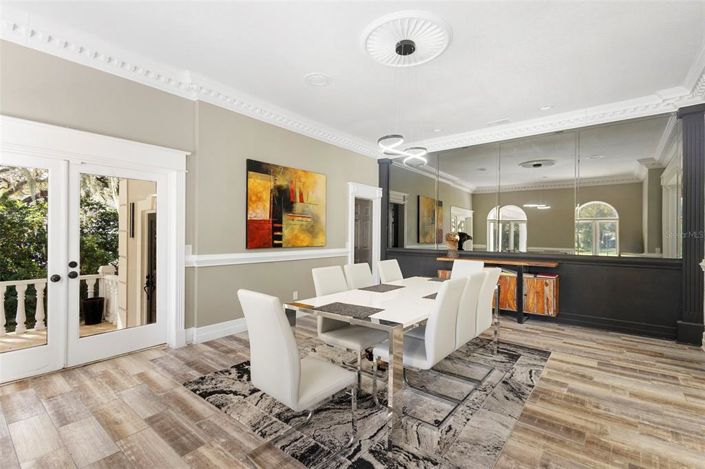 Image No.41-5 Bed House for sale