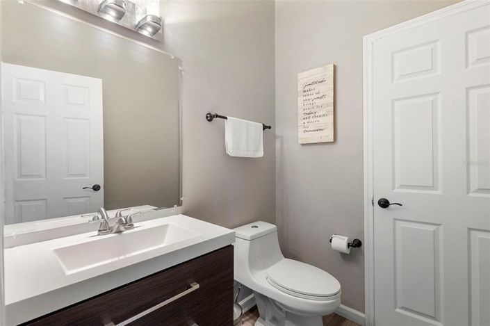 Image No.50-5 Bed House for sale