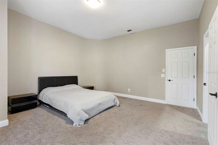 Image No.53-5 Bed House for sale