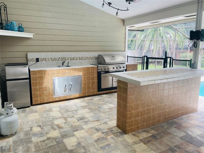 Image No.11-4 Bed House for sale