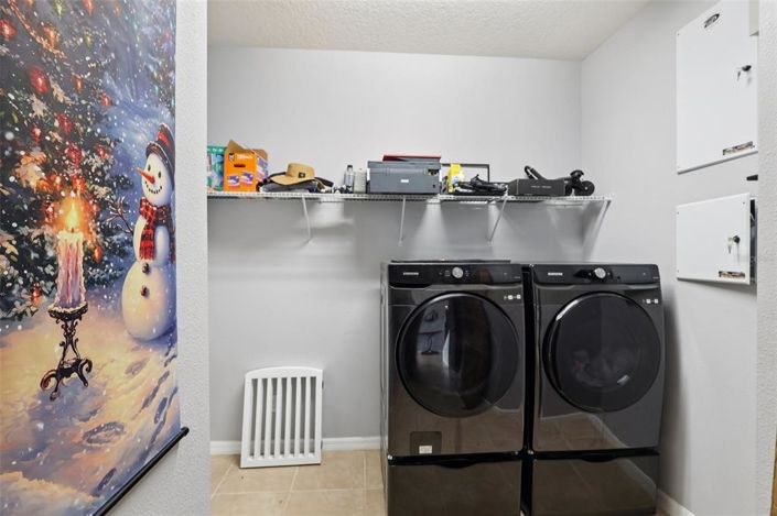 Image No.17-4 Bed House for sale