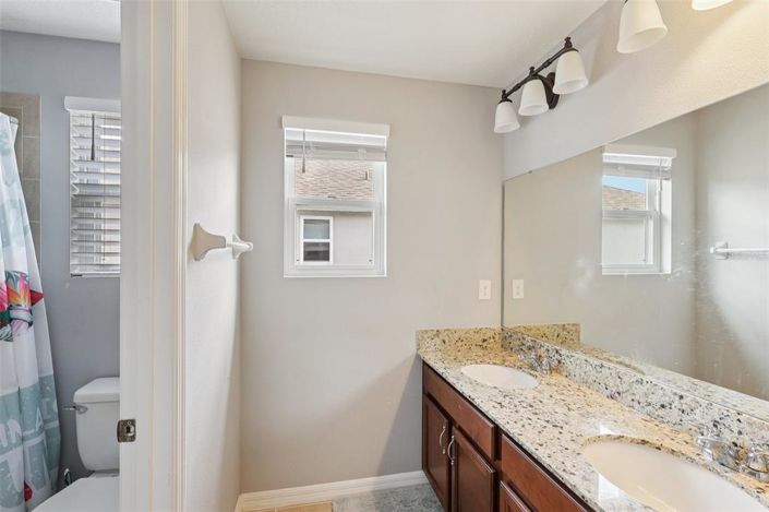 Image No.35-4 Bed House for sale