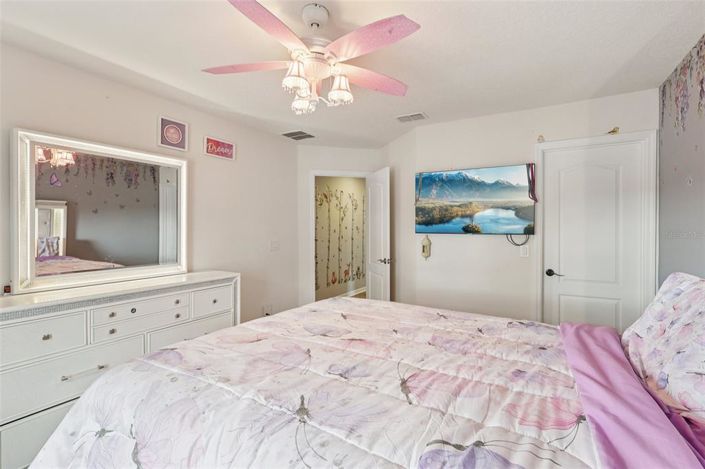 Image No.38-4 Bed House for sale