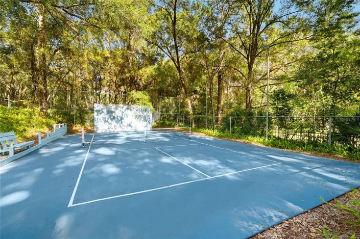 Image No.35-4 Bed House for sale