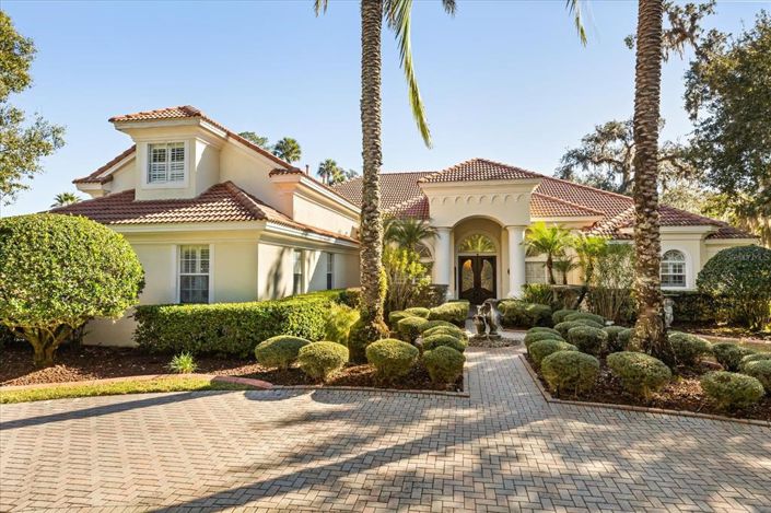 Image No.2-5 Bed House for sale