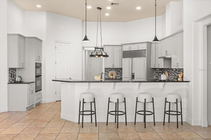 Image No.20-5 Bed House for sale