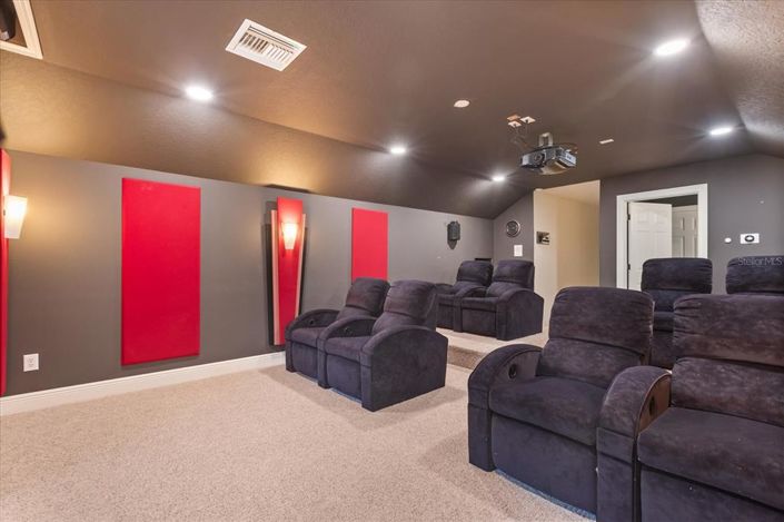 Image No.40-5 Bed House for sale