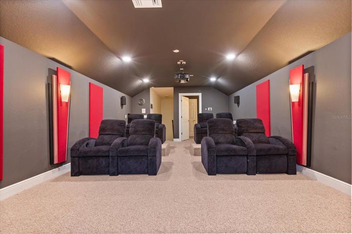 Image No.41-5 Bed House for sale