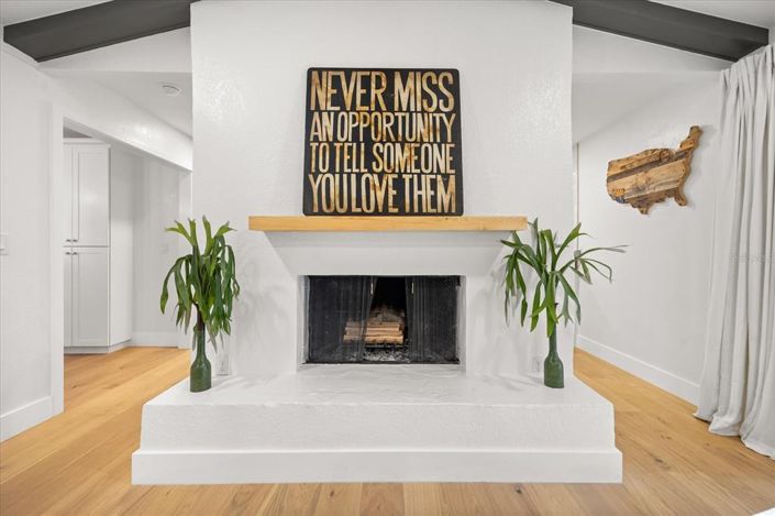 Image No.14-4 Bed House for sale