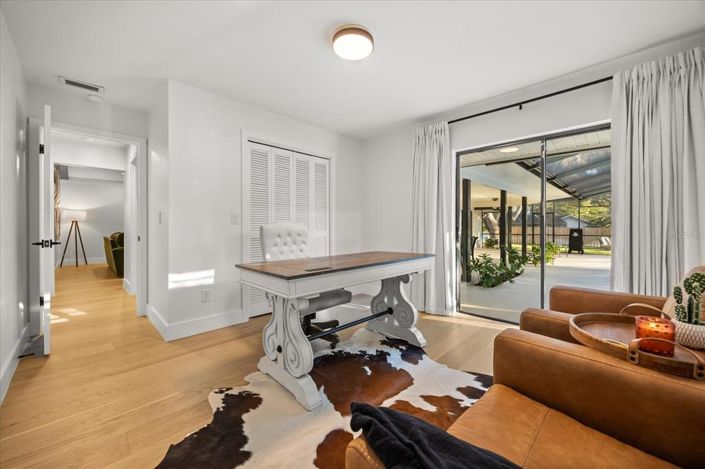 Image No.21-4 Bed House for sale