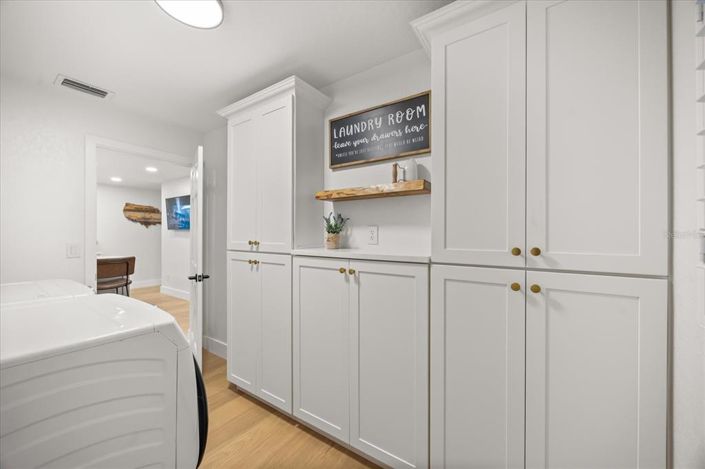 Image No.36-4 Bed House for sale