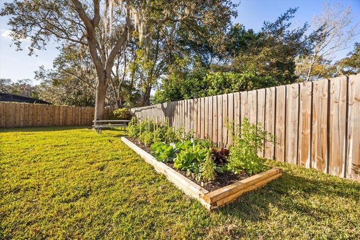 Image No.44-4 Bed House for sale