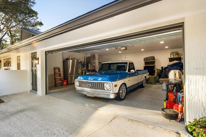 Image No.48-4 Bed House for sale