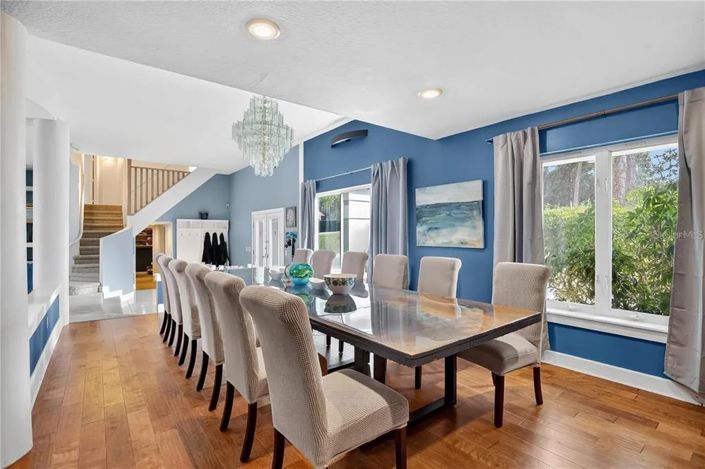 Image No.12-6 Bed House for sale