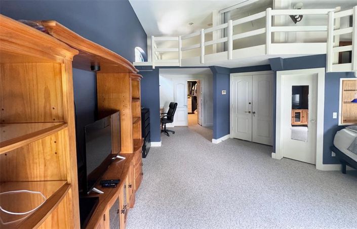 Image No.23-6 Bed House for sale