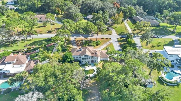 Image No.44-6 Bed House for sale