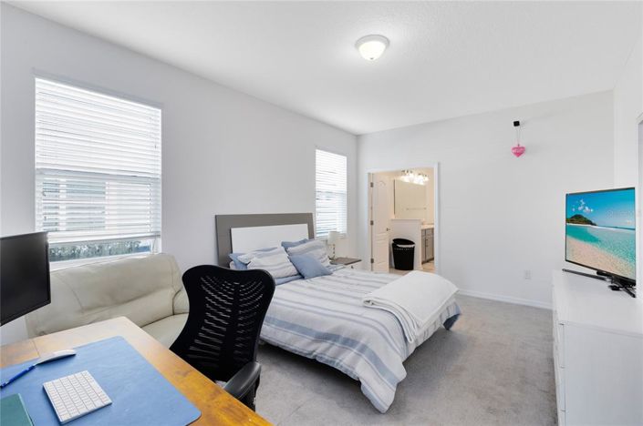 Image No.14-5 Bed House for sale