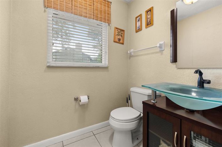 Image No.24-4 Bed House for sale