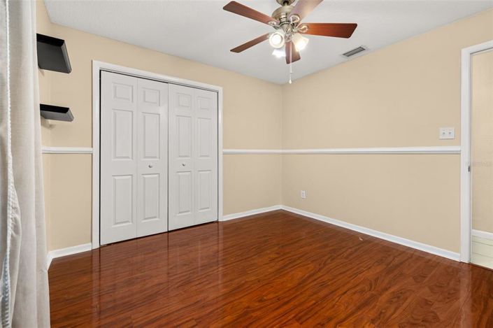 Image No.26-4 Bed House for sale