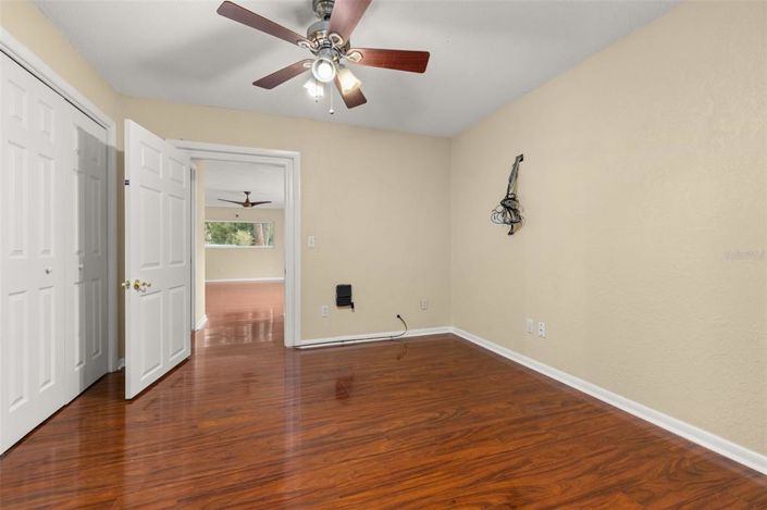 Image No.37-4 Bed House for sale