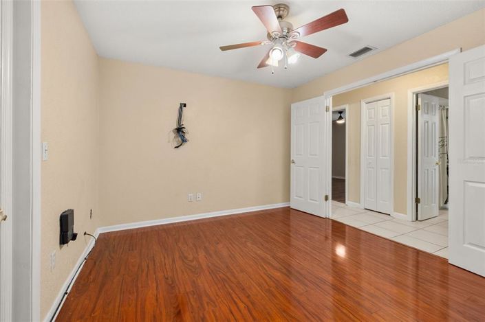 Image No.38-4 Bed House for sale