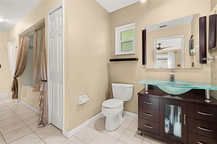 Image No.46-4 Bed House for sale