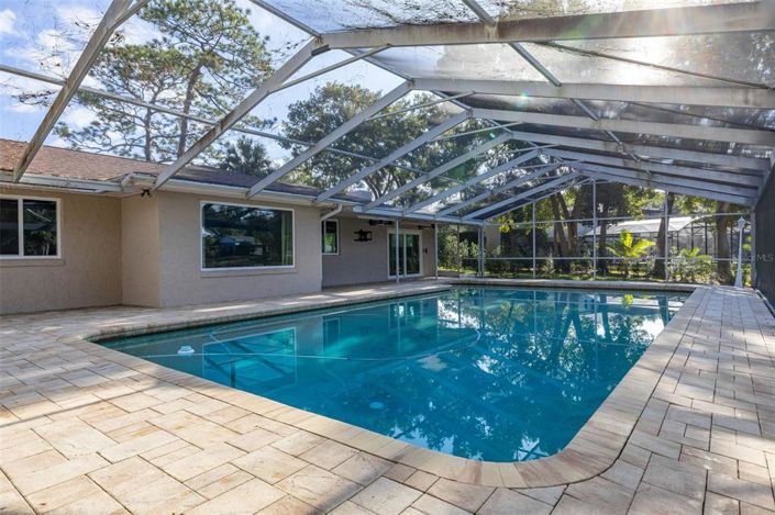 Image No.58-4 Bed House for sale