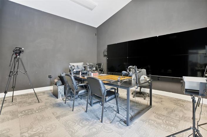 Image No.55-4 Bed House for sale