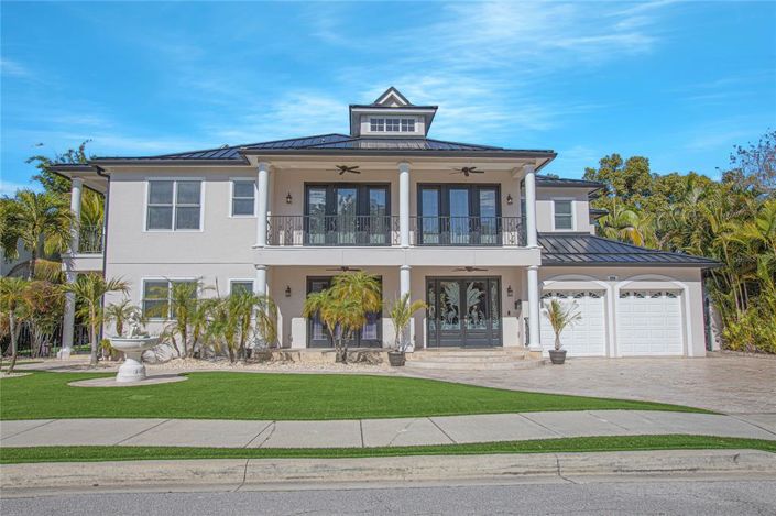 Image No.38-5 Bed House for sale