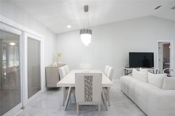 Image No.16-4 Bed House for sale