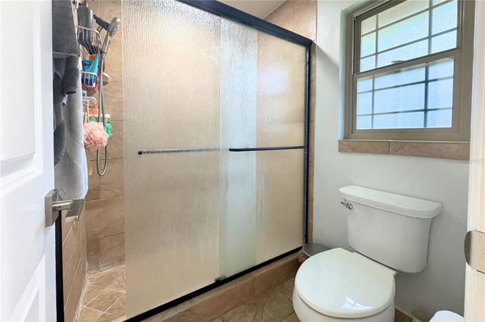 Image No.20-4 Bed House for sale