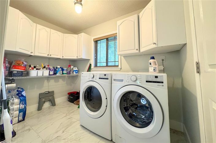 Image No.24-4 Bed House for sale