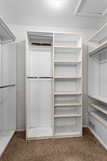 Image No.23-5 Bed House for sale