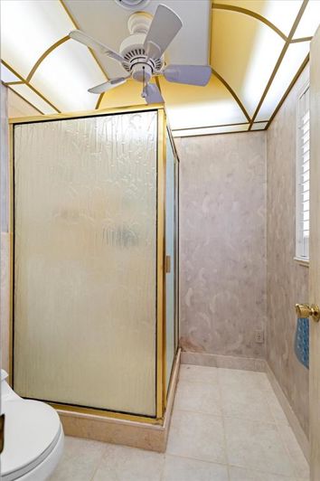 Image No.25-5 Bed House for sale