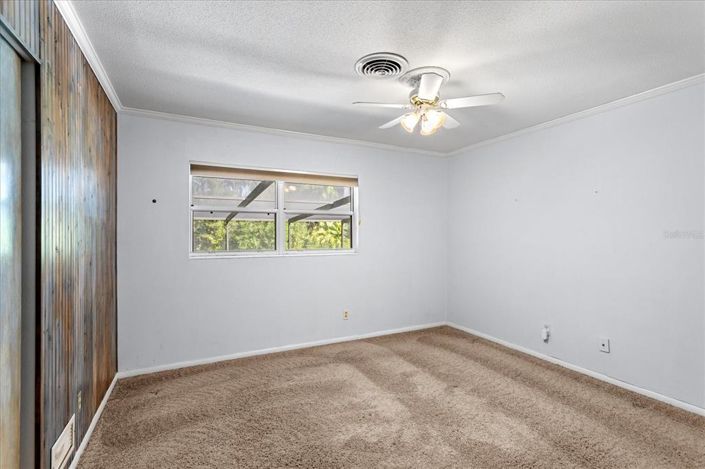 Image No.27-5 Bed House for sale